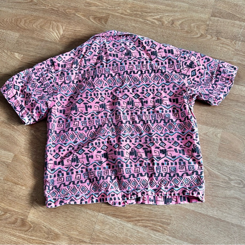 Gotcha girls Pink and black geometric patterned button-up shirt - Picture 6 of 6